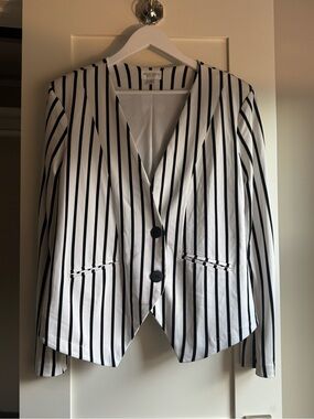 Bisou Bisou by Michele Bohbot Black and White Stretchy Vertical Stripe Blazer